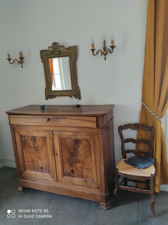Experience Unique Dans Un Lieu Magique Hotell Vergèze Exteriör bild